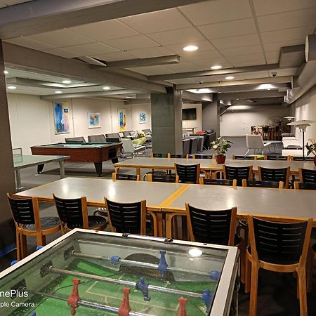 Stoberiet Hostel Свендборг Екстериор снимка The student lounge at the University of Stavanger