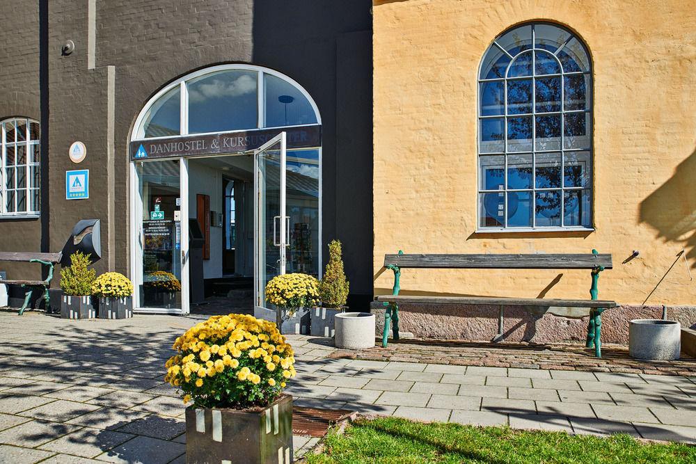 Stoberiet Hostel Свендборг Екстериор снимка The entrance to the museum