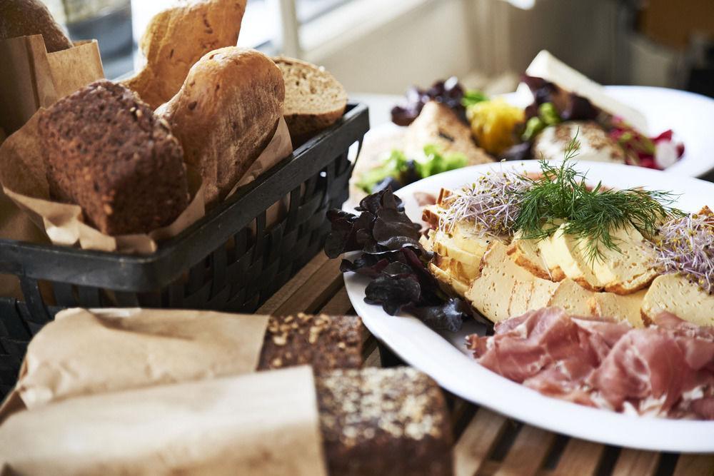 Stoberiet Hostel Свендборг Екстериор снимка A buffet