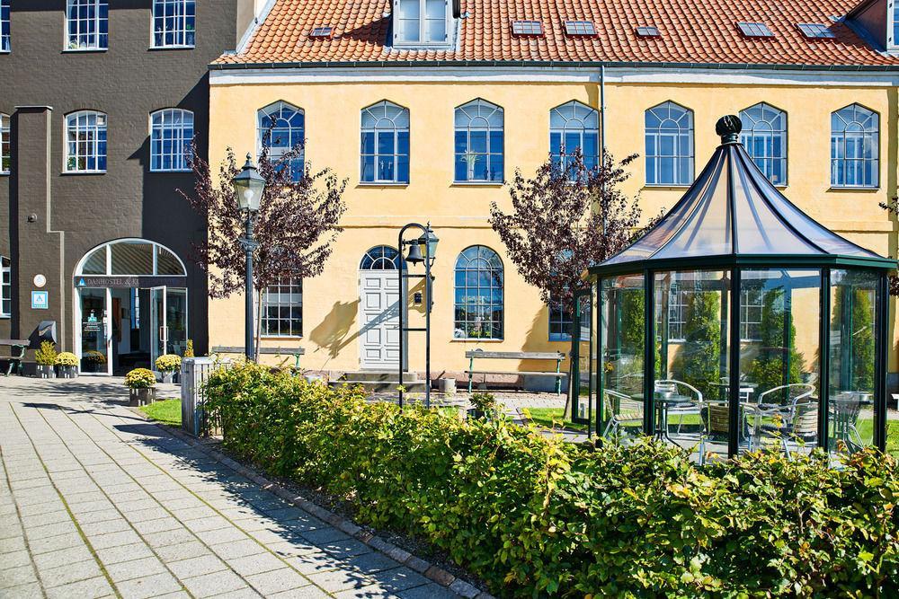 Stoberiet Hostel Свендборг Екстериор снимка The Danish National Museum of Pharmacy